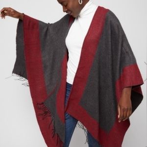 ISAAC Mizrahi  wrap poncho with fringe ends  NWT